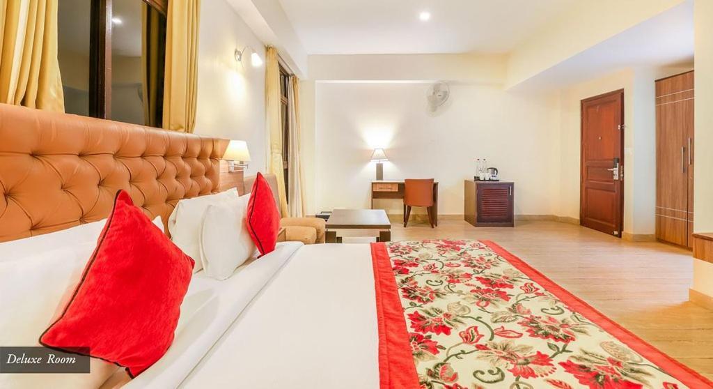 Sobralia Casino Resort & Spa Namchi Buitenkant foto