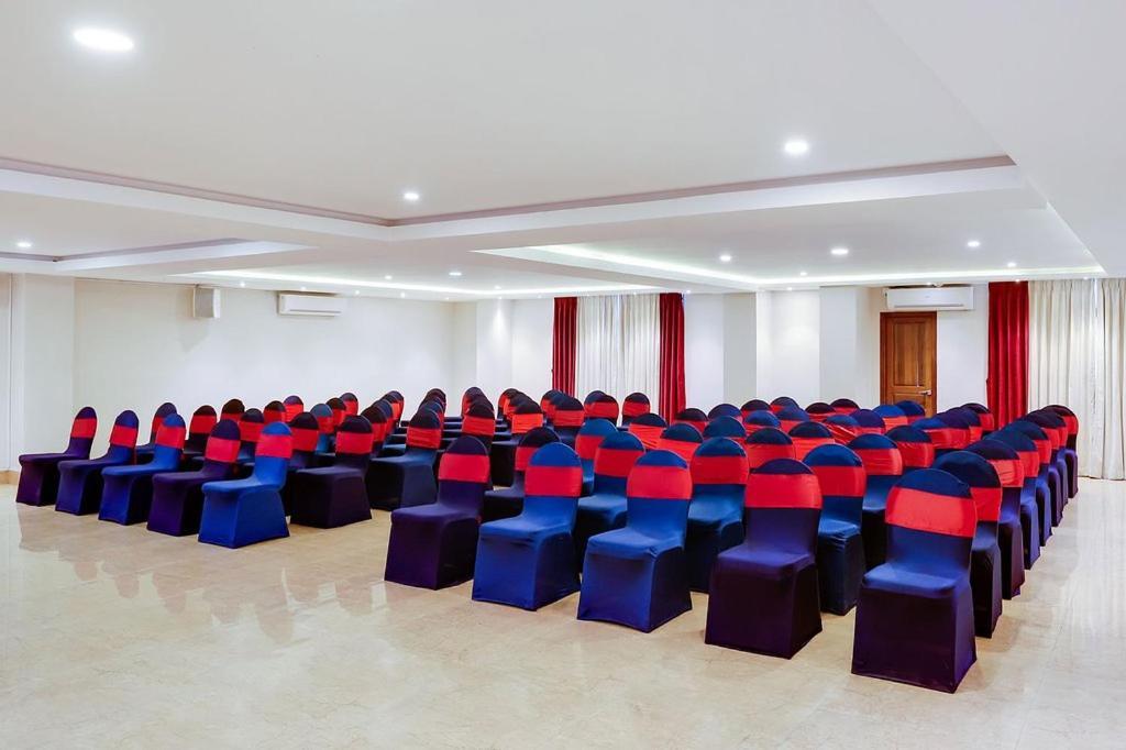 Sobralia Casino Resort & Spa Namchi Buitenkant foto