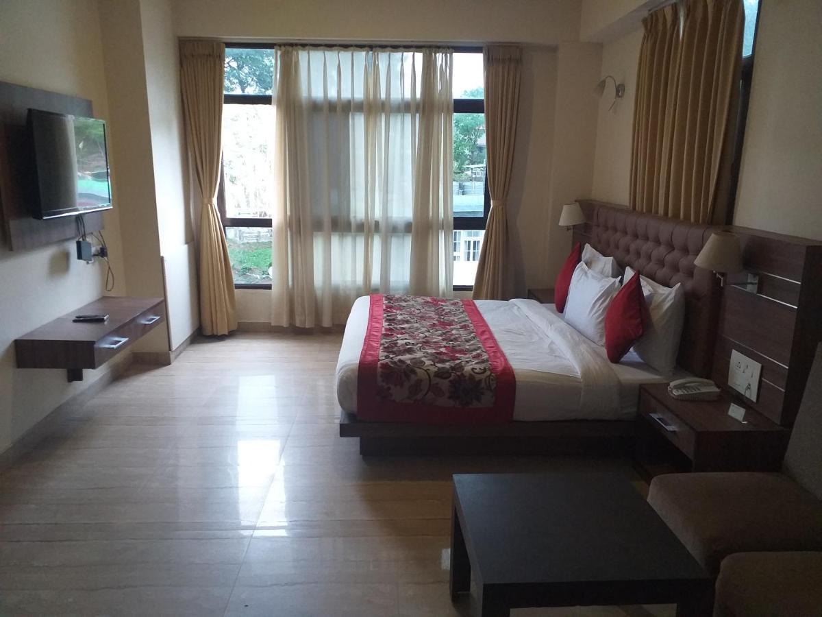 Sobralia Casino Resort & Spa Namchi Buitenkant foto