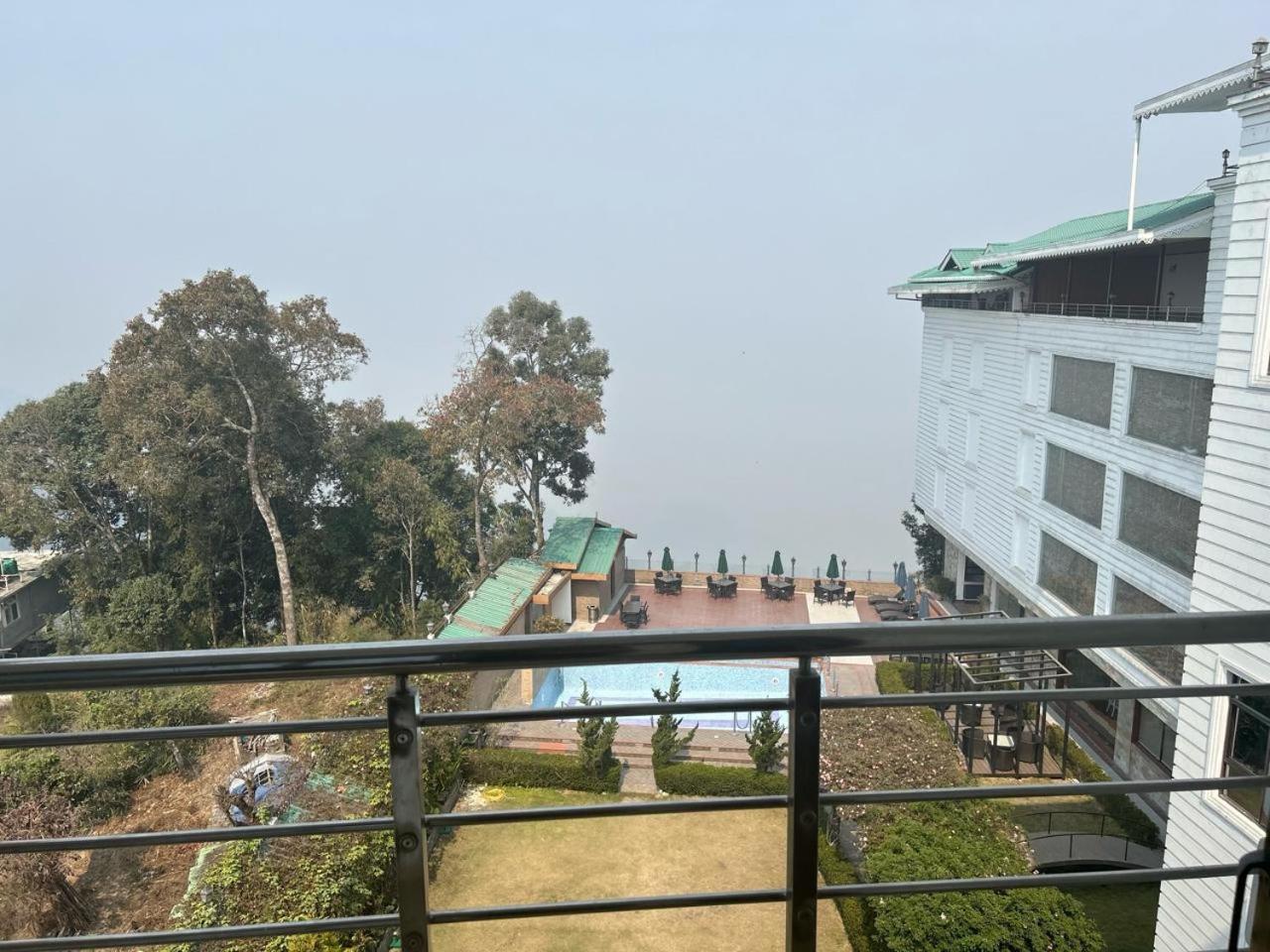 Sobralia Casino Resort & Spa Namchi Buitenkant foto
